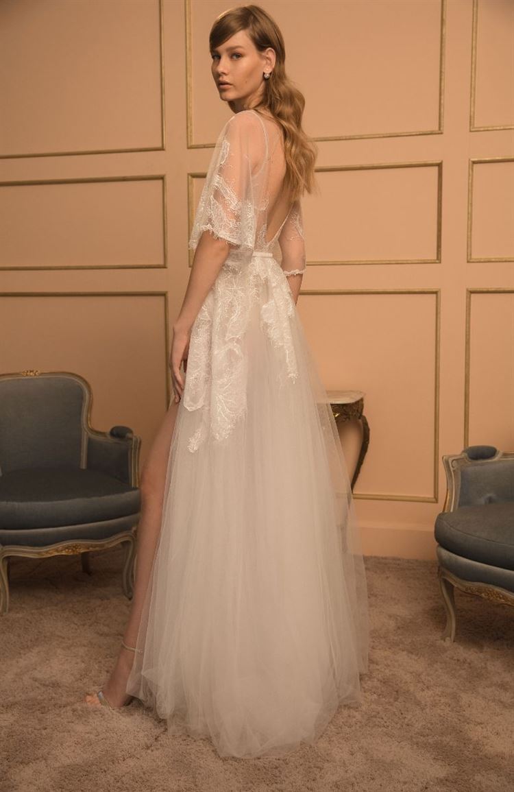 מעצבת שמלת הכלה של דניאלה פיק בגילוי מפתיע 11