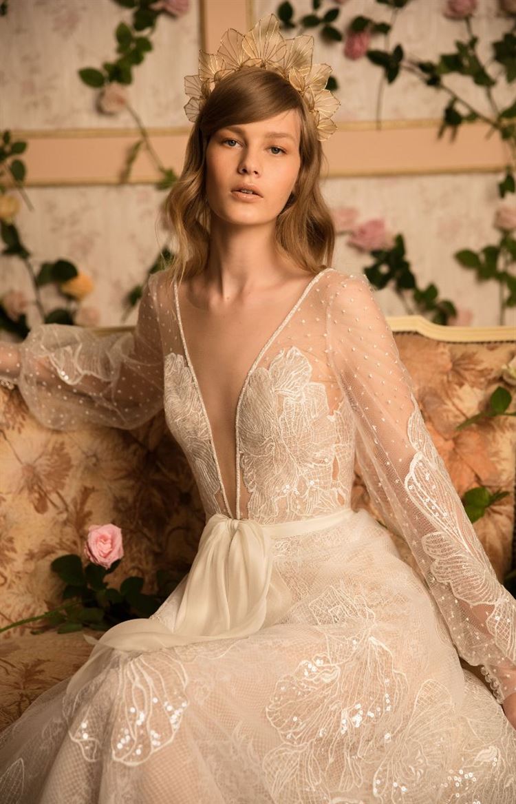 מעצבת שמלת הכלה של דניאלה פיק בגילוי מפתיע 22