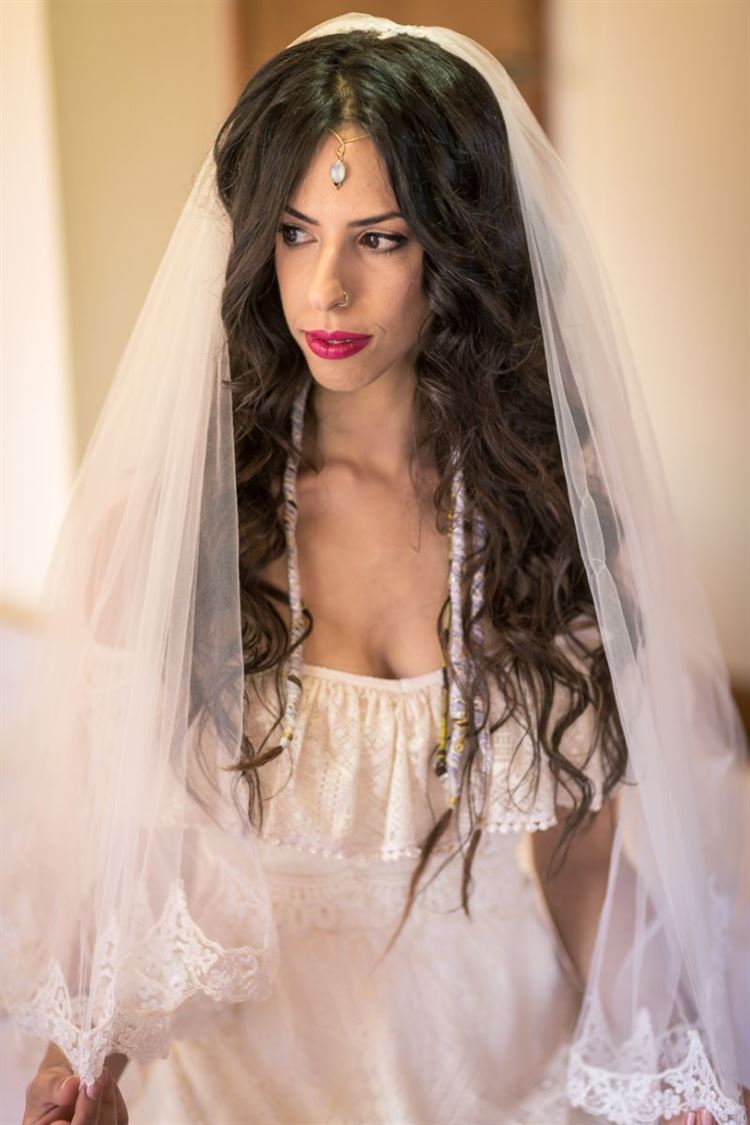 החלפת המבטים שהובילה לחתונה 17