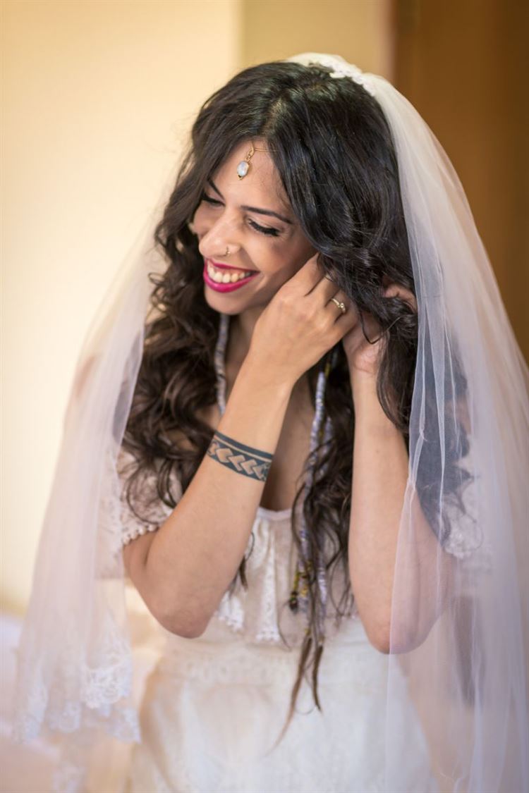 החלפת המבטים שהובילה לחתונה 18