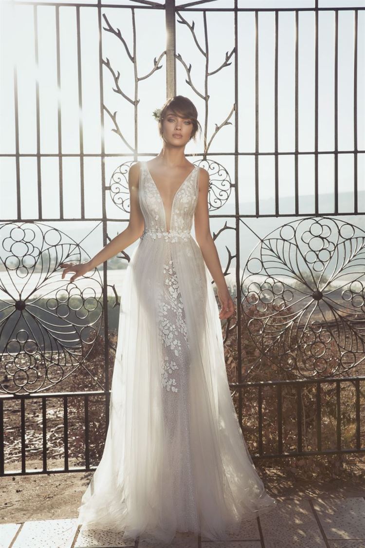 קטלוג שמלות הכלה שיפזר עליך אבק פיות 29