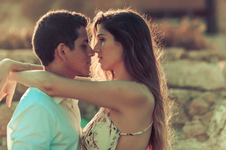 חיים על האדרנלין: זוגיות בסימן אקשן 20