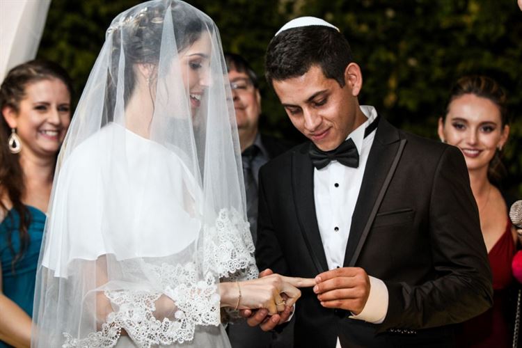 חיים על האדרנלין: זוגיות בסימן אקשן 46