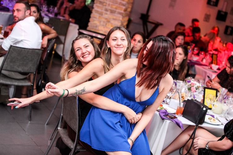 חיים על האדרנלין: זוגיות בסימן אקשן 47