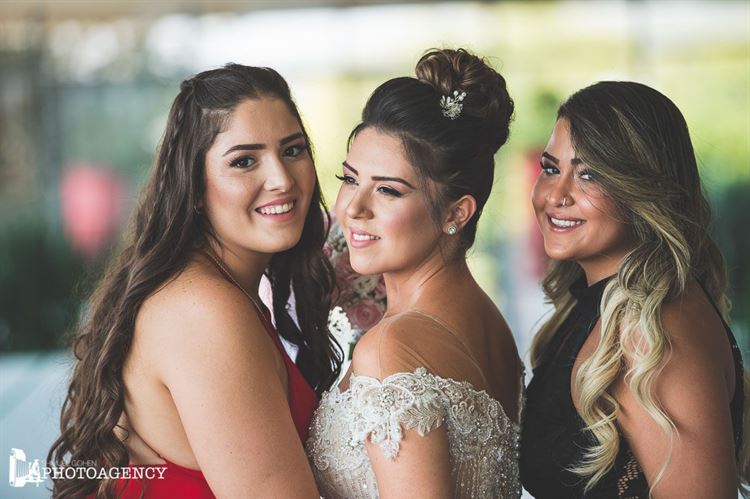 איך מפגש עם חברות הפך להפתעה? 10