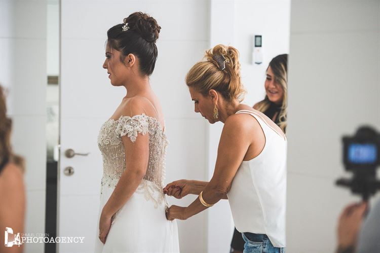 איך מפגש עם חברות הפך להפתעה? 16