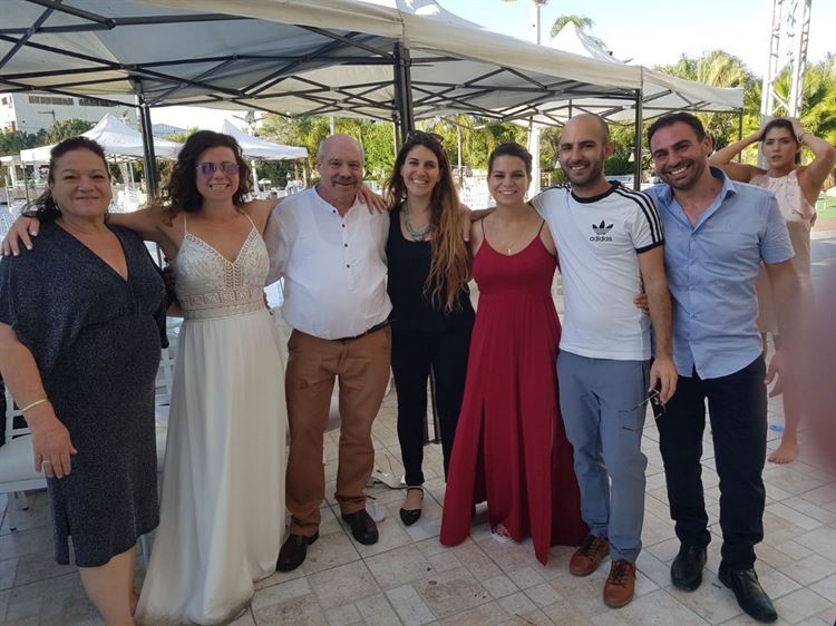 לא בנאלים: הצעת נישואים מפתיע וחתונת צהריים 8