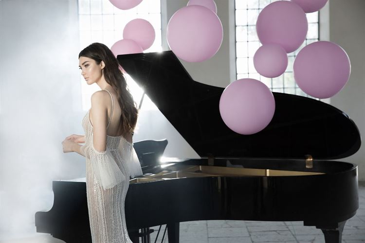 קטלוג אופנה שכל אחד חייב לראות 6