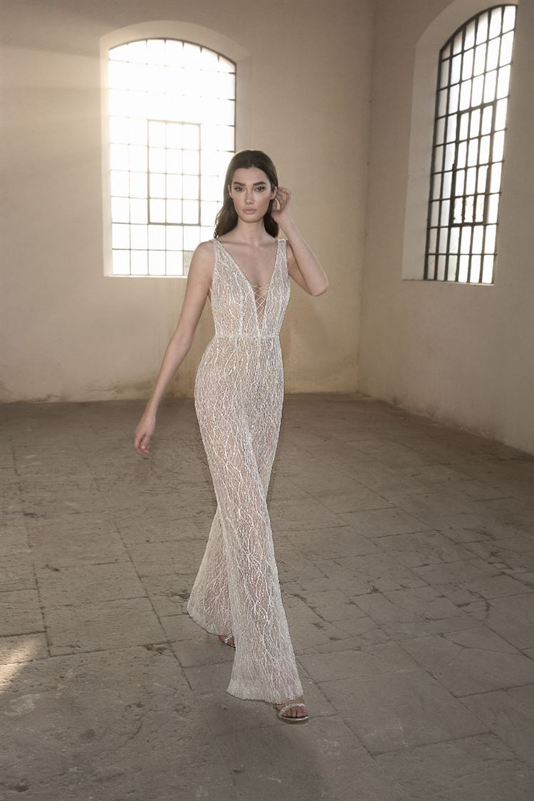 קטלוג אופנה שכל אחד חייב לראות 17