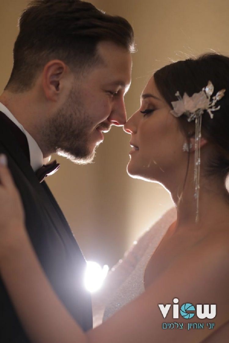 איך להתחיל עם בחור ולגרום לו לשלוף טבעת? 6