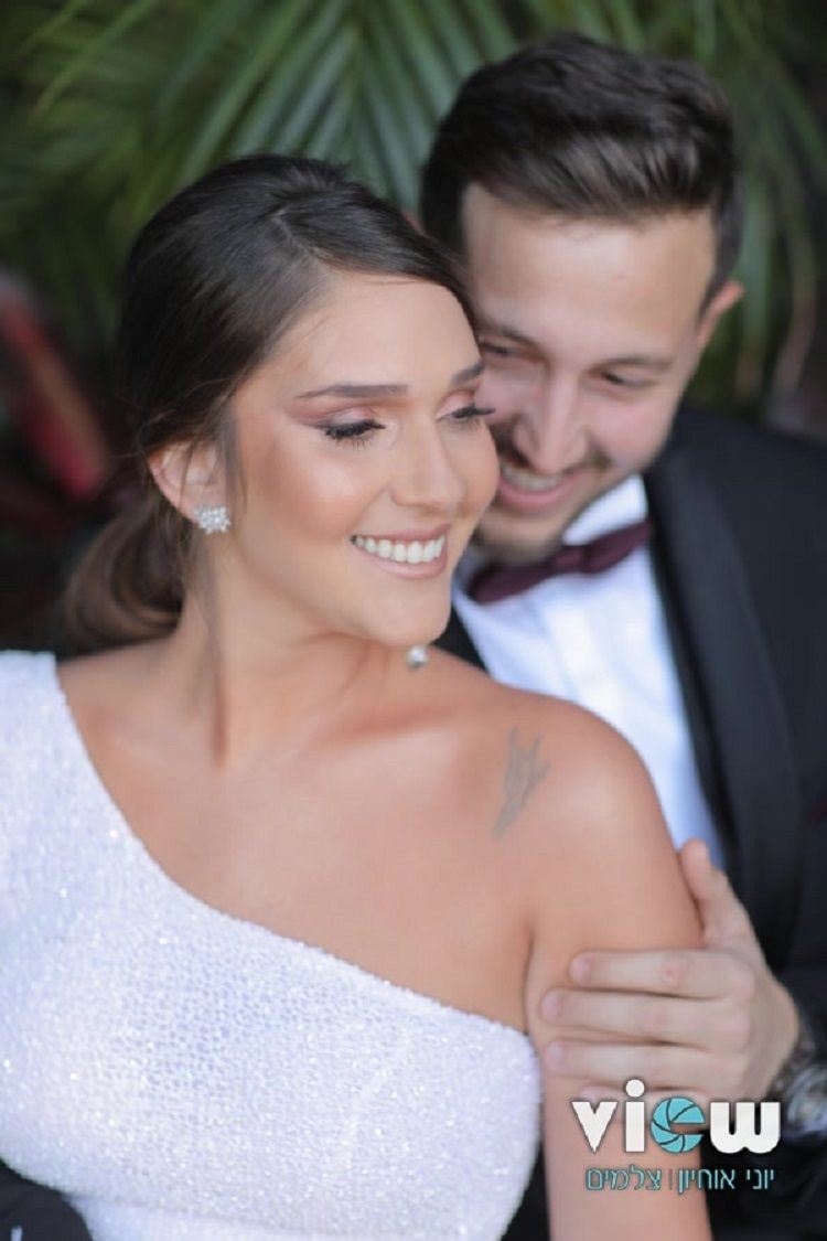 איך להתחיל עם בחור ולגרום לו לשלוף טבעת? 7