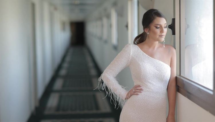 איך להתחיל עם בחור ולגרום לו לשלוף טבעת? 12