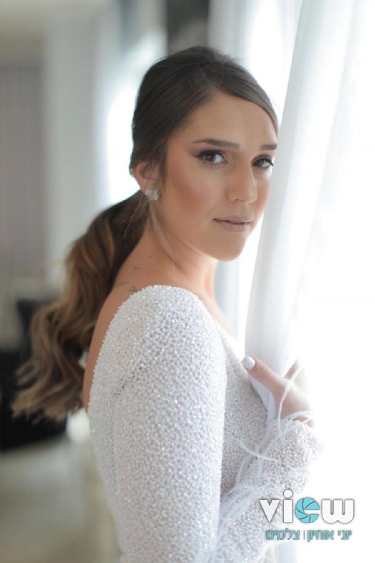 איך להתחיל עם בחור ולגרום לו לשלוף טבעת? 15