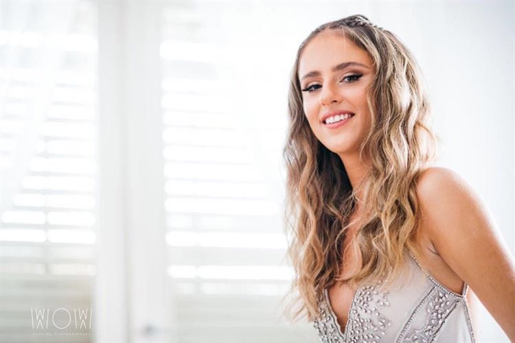 מה קרה ברדיו שגרם לבחור בתמונה להתרגש? 2