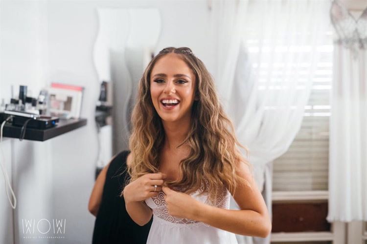 מה קרה ברדיו שגרם לבחור בתמונה להתרגש? 6