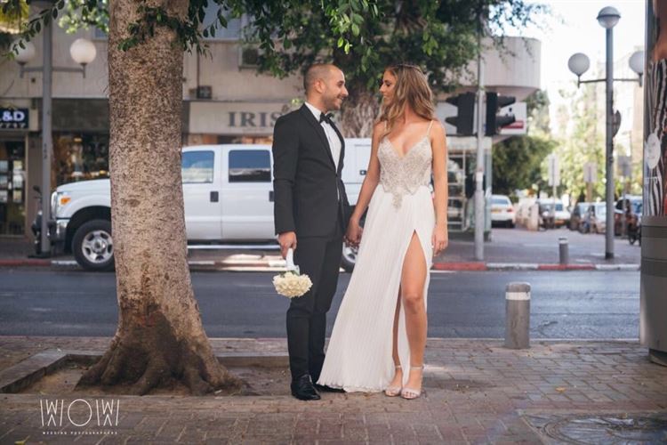 מה קרה ברדיו שגרם לבחור בתמונה להתרגש? 16