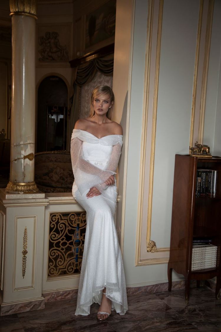 הדבר החם הבא: שמלות כלה לנסיכות בלבד 4