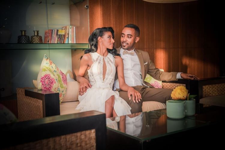 הזוג שהתחתן עם הכי הרבה סטייל 11