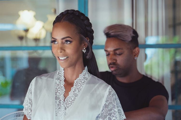 צפו: חתונה לוהטת עם קפה שחור חזק 6