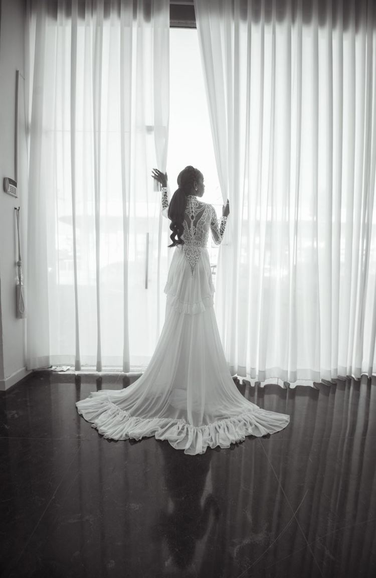 צפו: חתונה לוהטת עם קפה שחור חזק 14