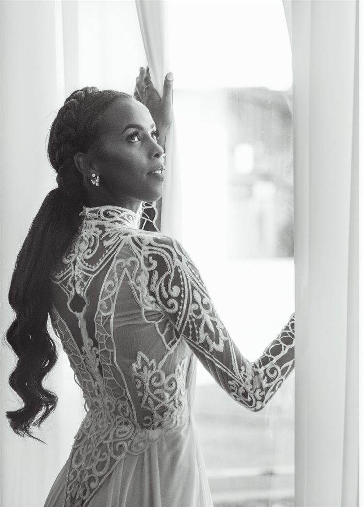 צפו: חתונה לוהטת עם קפה שחור חזק 15