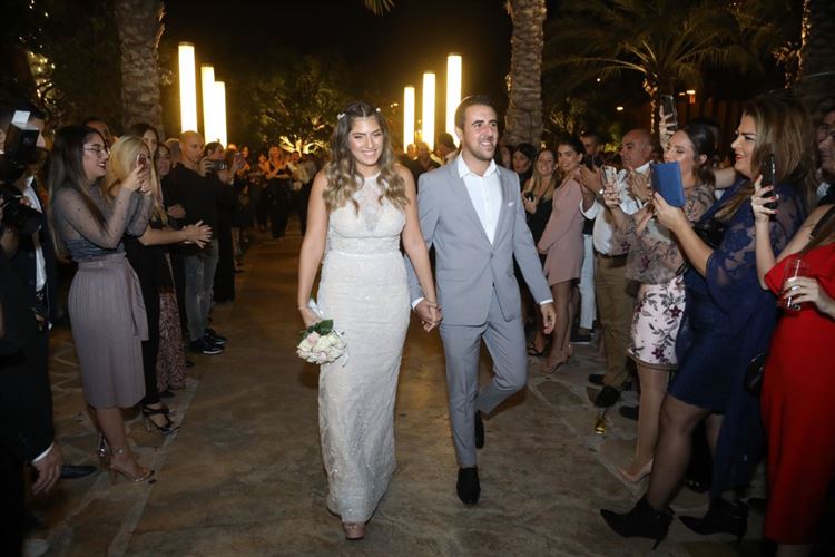 הכלה שתפסה טרמפ עם החתן עד למגדל אייפל 12