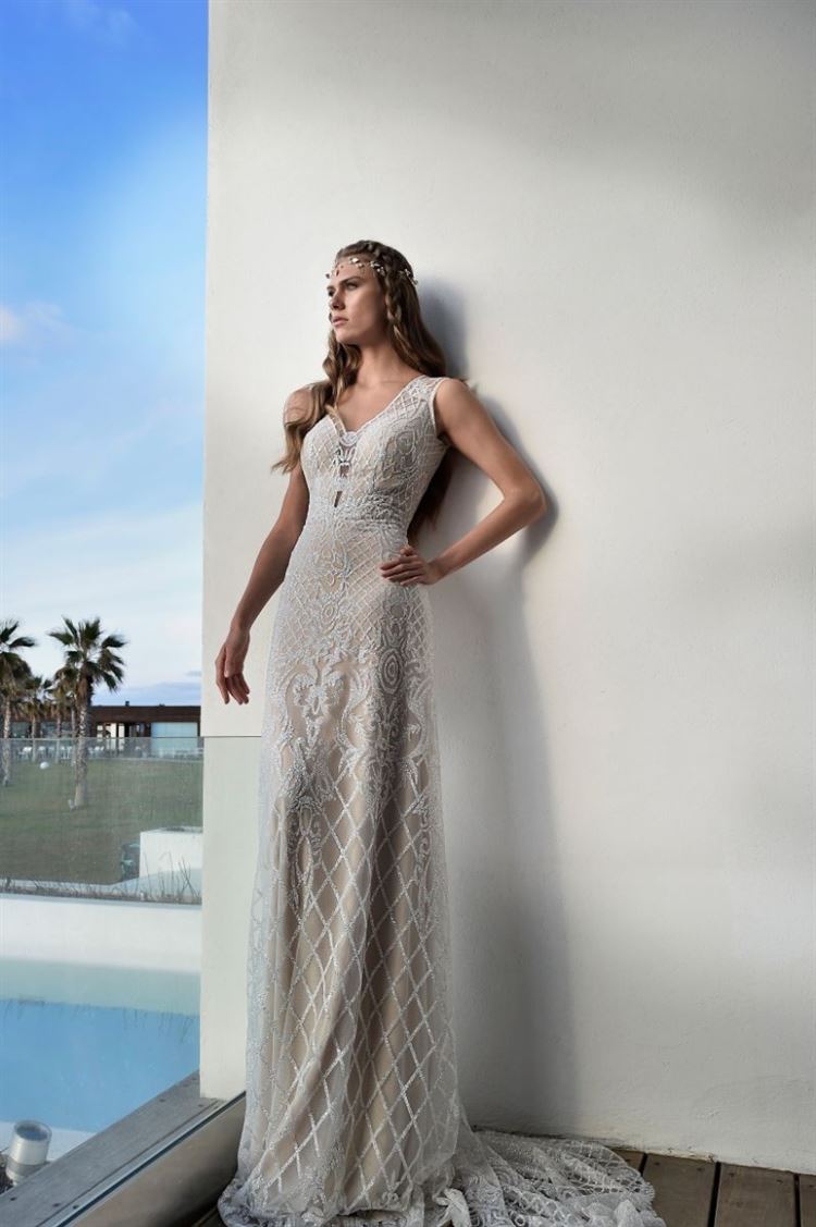 נחשו: האם אלו צילומי אופנה או חתונה? 12