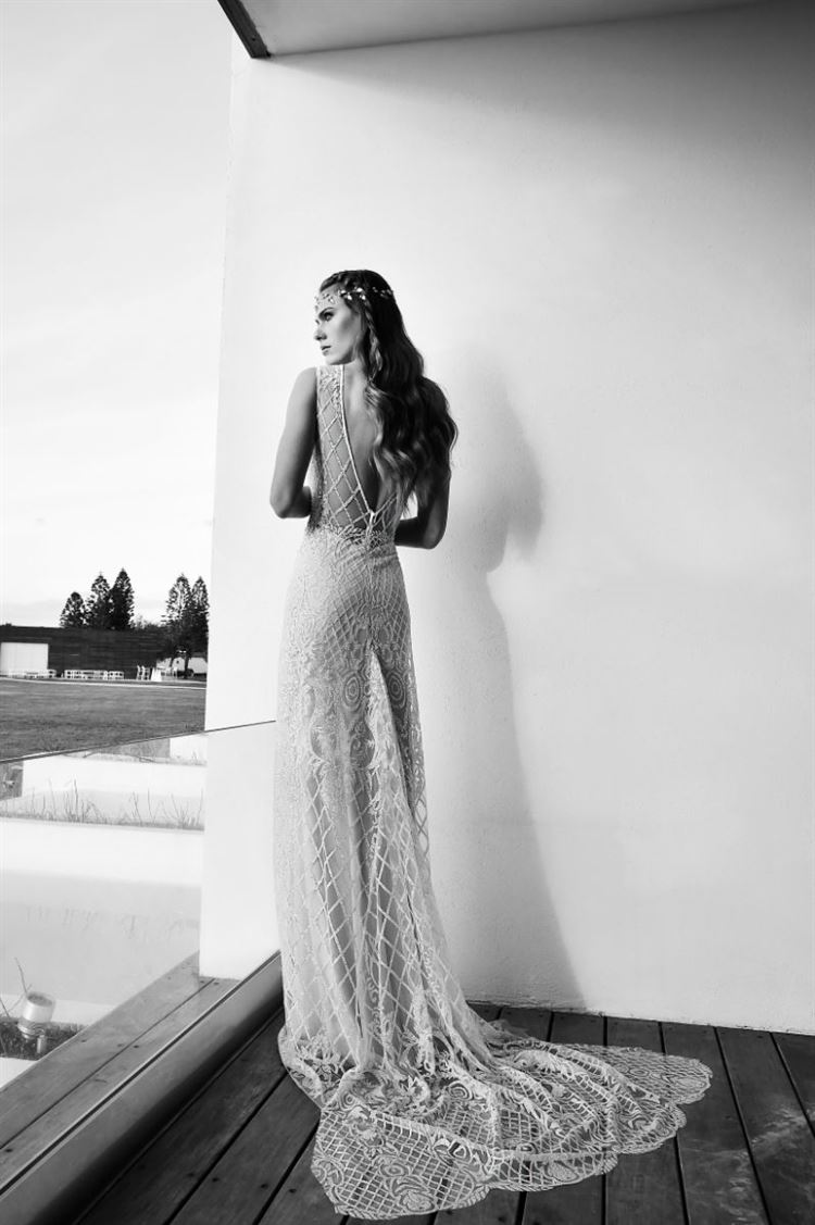 נחשו: האם אלו צילומי אופנה או חתונה? 14