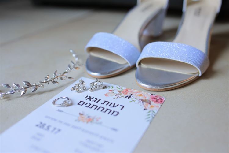 בלי שחשדה: בחרה את הלוקיישן של ההצעה שלה 6