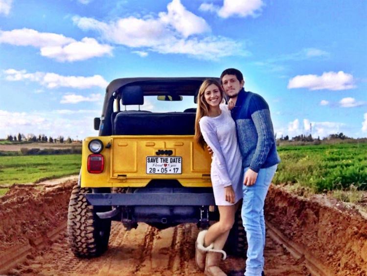 בלי שחשדה: בחרה את הלוקיישן של ההצעה שלה 37