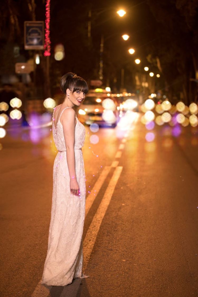 איך נראה קטלוג שמלות כלה שצולם בחושך? 3