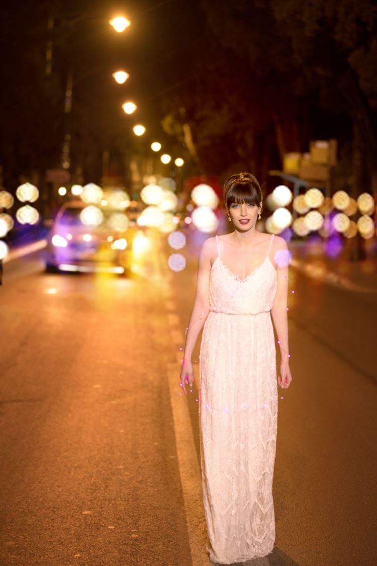 איך נראה קטלוג שמלות כלה שצולם בחושך? 4