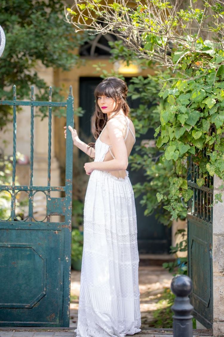 איך נראה קטלוג שמלות כלה שצולם בחושך? 19