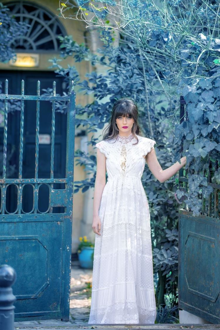 איך נראה קטלוג שמלות כלה שצולם בחושך? 22