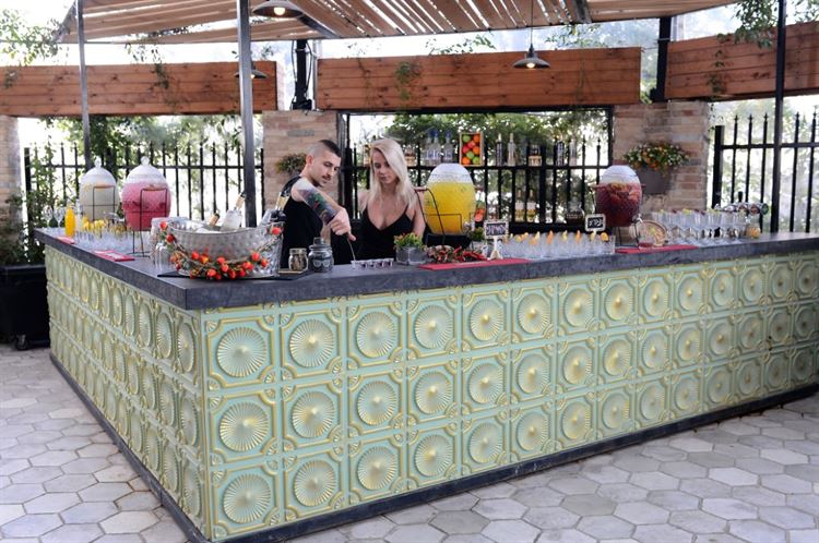 צפו: המתחם האורבני שרק נפתח וכבר הפך להצלחה מסחררת 21