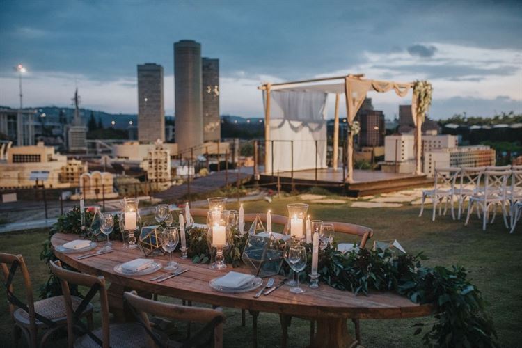 מול פניני ארץ ישראל, מתחם האירועים 'אטורה' בפארק מיני ישראל (צילום: יחצ)