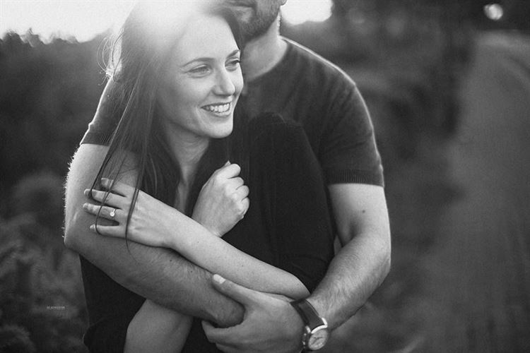 הסוד הוא בפשטות: תמונות זוגיות באווירה טבעית 5