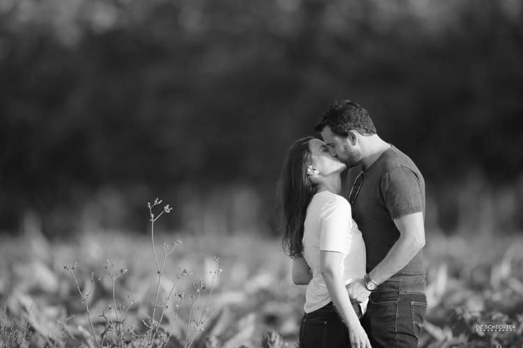 הסוד הוא בפשטות: תמונות זוגיות באווירה טבעית 8