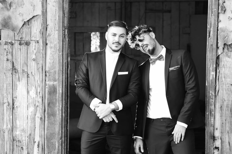 צפו: כך נראית הצעת נישואים כששני בני הזוג תכננו להציע באותו היום 2