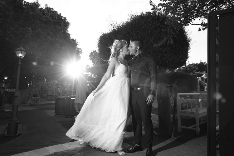 הכלה שחשבה שהכל משתבש: הצעת נישואים בלוקיישן מלוח 5