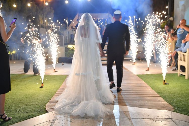 הכלה שחשבה שהכל משתבש: הצעת נישואים בלוקיישן מלוח 16