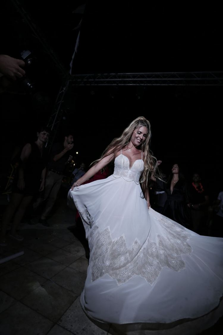 הכלה שחשבה שהכל משתבש: הצעת נישואים בלוקיישן מלוח 24