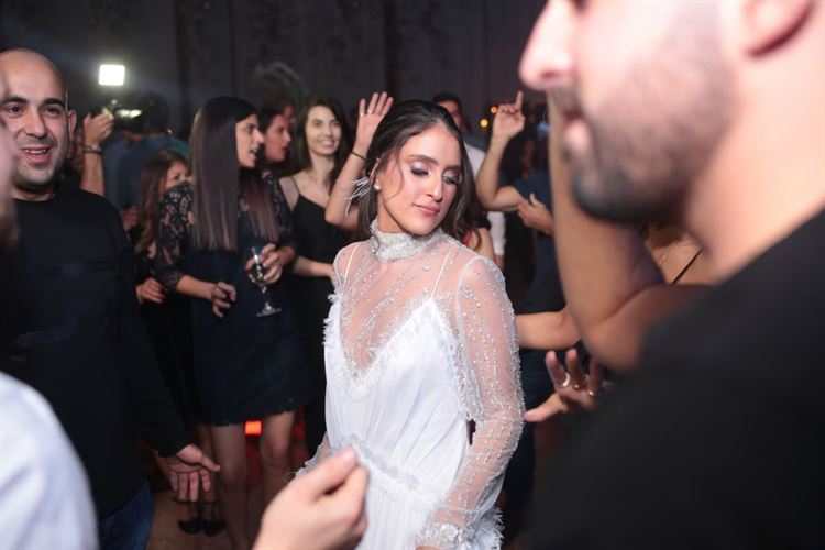 בחירה לא כלה: איזו שמלה אהבתם יותר? 11