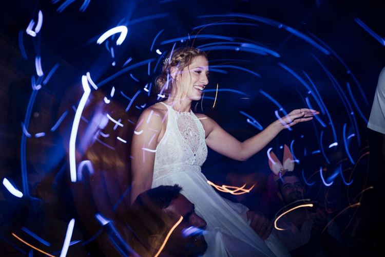 מאושרת ושמחה (צילום: תומר מונטיליה)