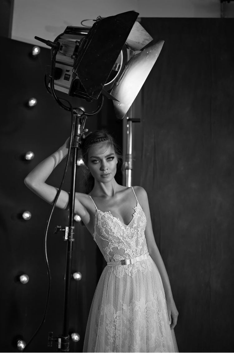 עצרו הכל: קולקציית שמלות כלה מושלמת 7