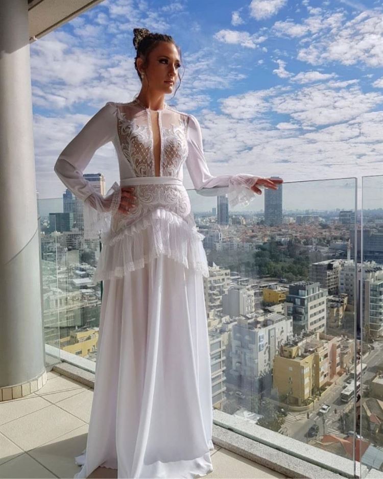 סיפור אהבה משמיים בין טייס לדיילת 18