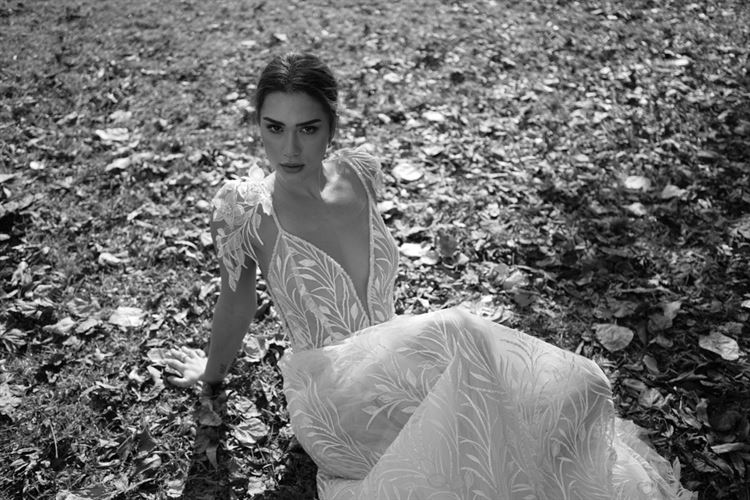 בקרוב אצלה? שיר אלמליח עולה על לבן 4