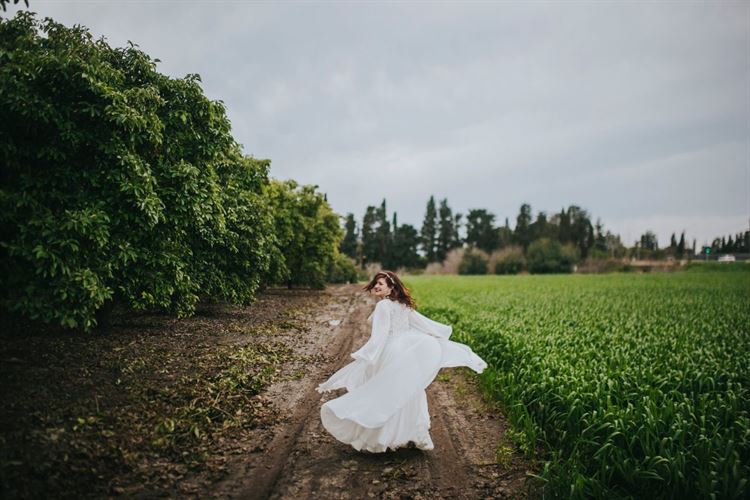 רעות גבע גורמת לליבנו להחסיר פעימה (צילום: דימה וזינוביץ')