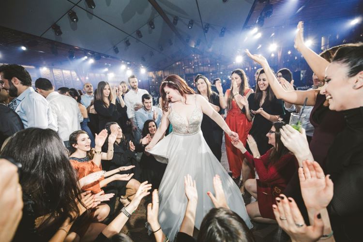 החתונה המרגשת והשמחה של רעות גבע ובניהו גדליהו (צילום: דימה וזינוביץ')