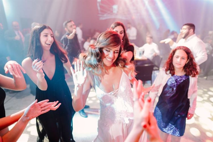 החתן שהצליח לתכנן את כל הפרטים בהצעת הנישואים 32